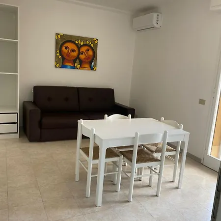 Italia Apartment *