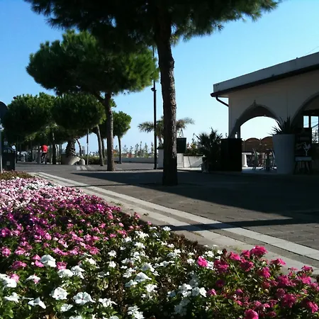 Italia Apartment Lido delle Nazioni